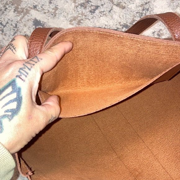 Vince Camuto Brown Textured Leather - Picture 5 of 5